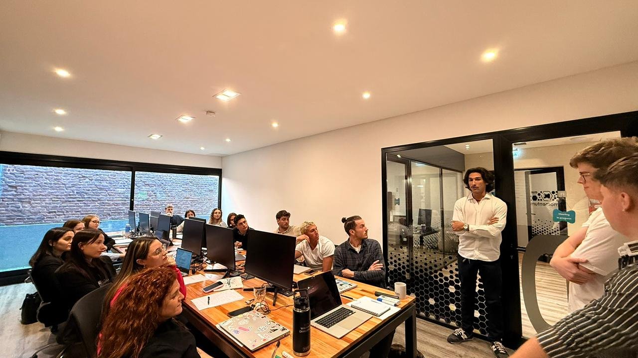 Team working 1